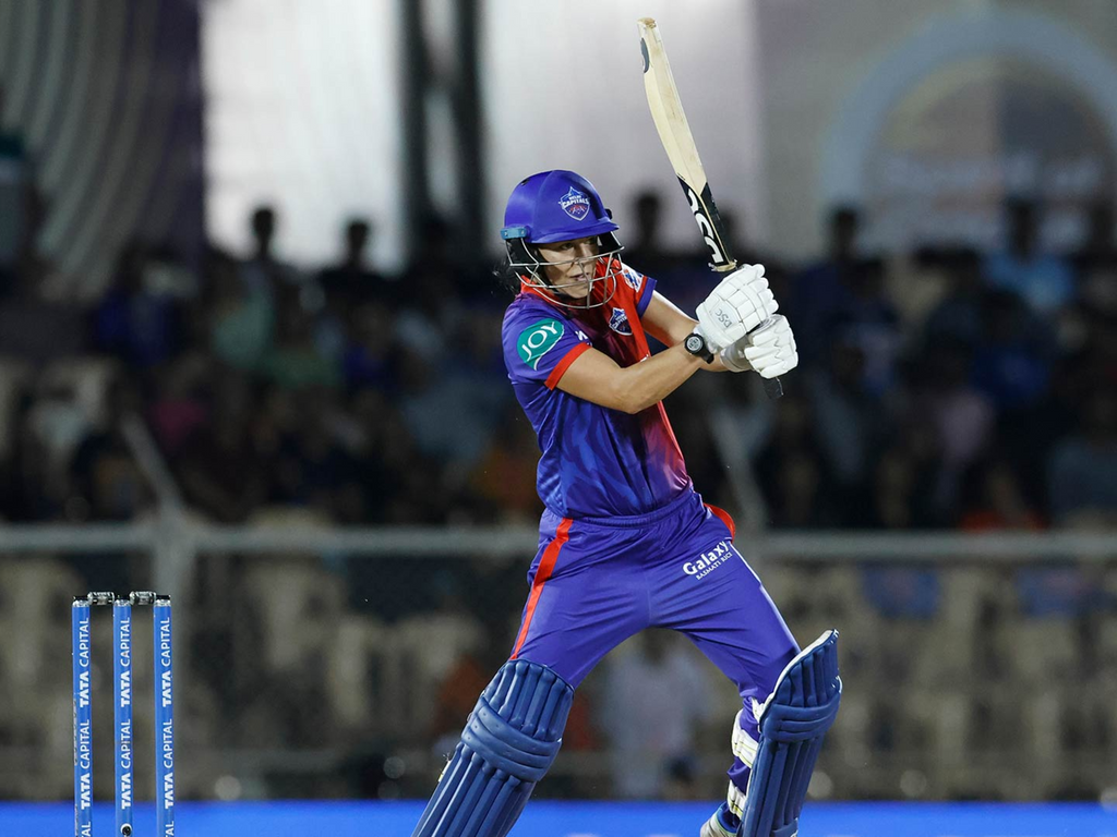 Match Album: Final - Delhi Capitals Vs Mumbai Indians